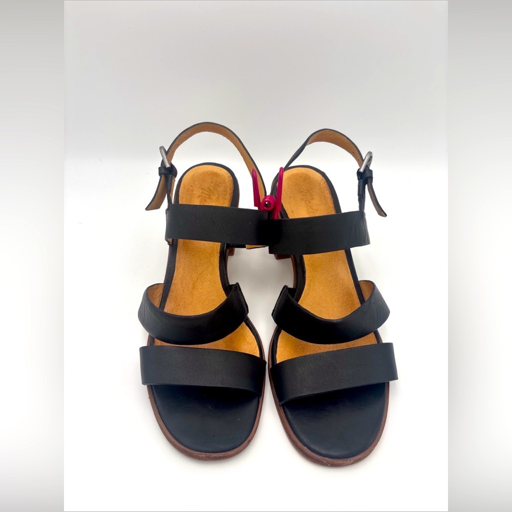Madewell‎ Black Sandals with Adjustable Ankle Strap